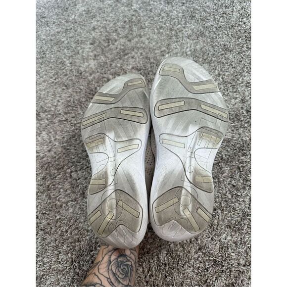 SOREL Women's 7 Explorer Blitz Stride Lace Sneakers Cream Knit Mesh Athletic Gym - Picture 13 of 14